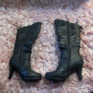 TOP Moda Black Heeled Boots